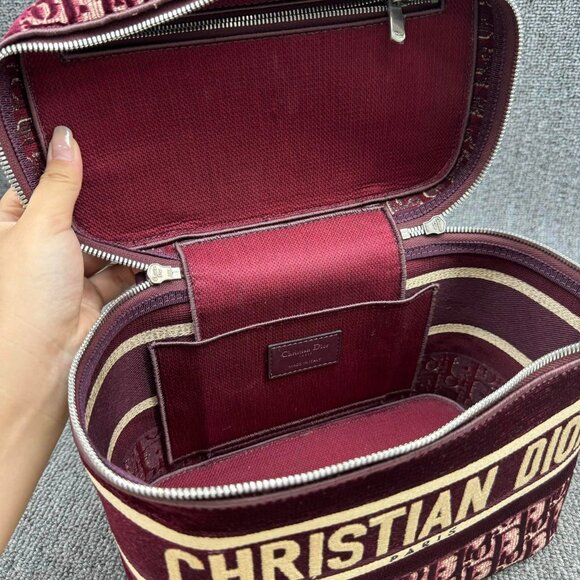 100% Authentic Christian Dior Vanity Case - Picture 15 of 15